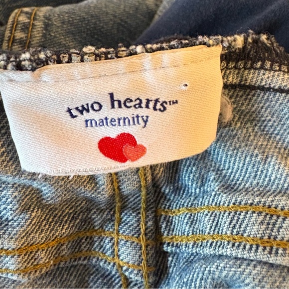 Two Hearts Maternity cuffed jeans. Size XL. Stretch panel with drawstring. - Picture 7 of 8